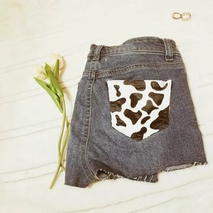 Handpainted Cow Custom Print Cut off Shorts Vanilla Star Size 3 small Waist: 26